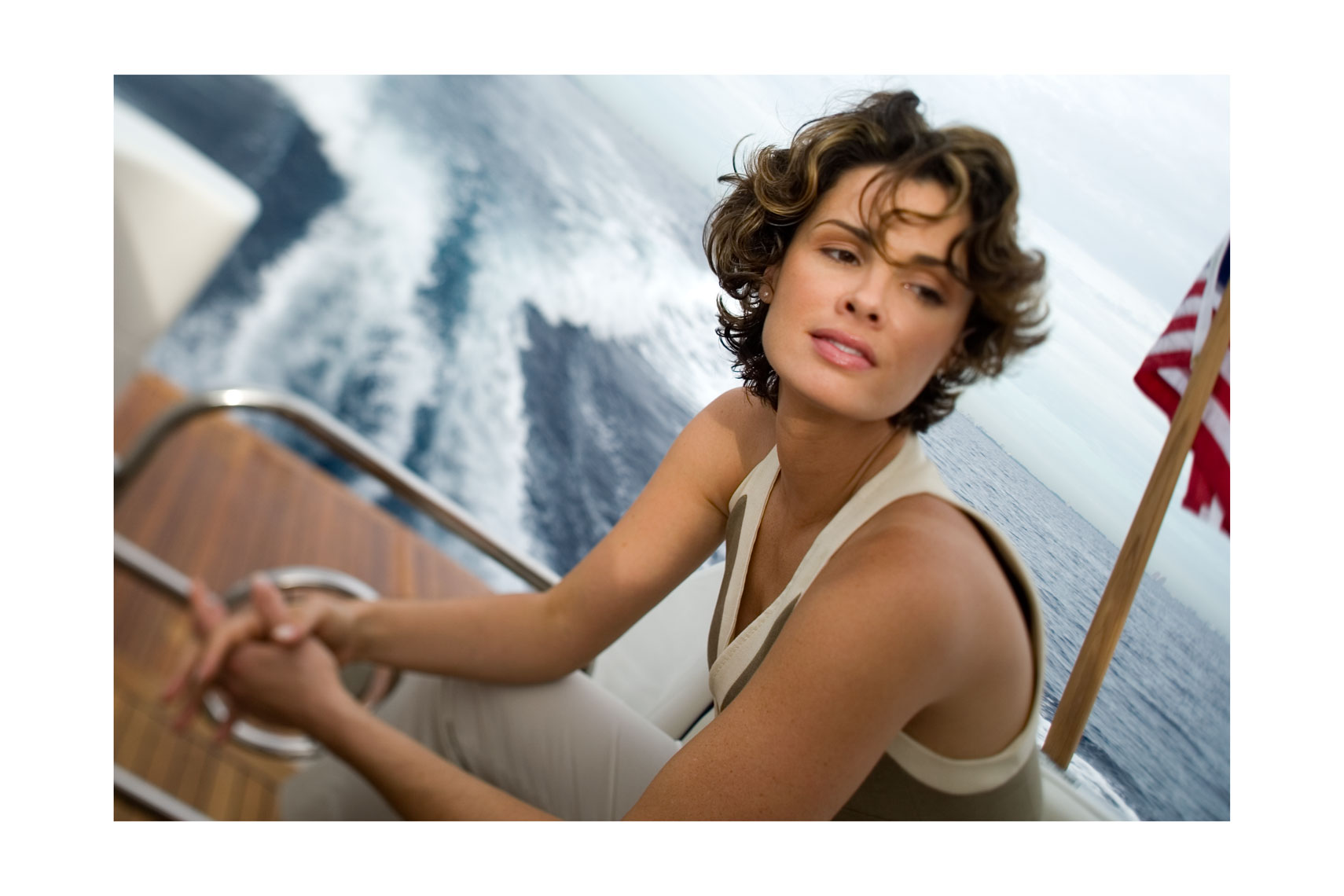 6-Chris-Craft-Woman-2